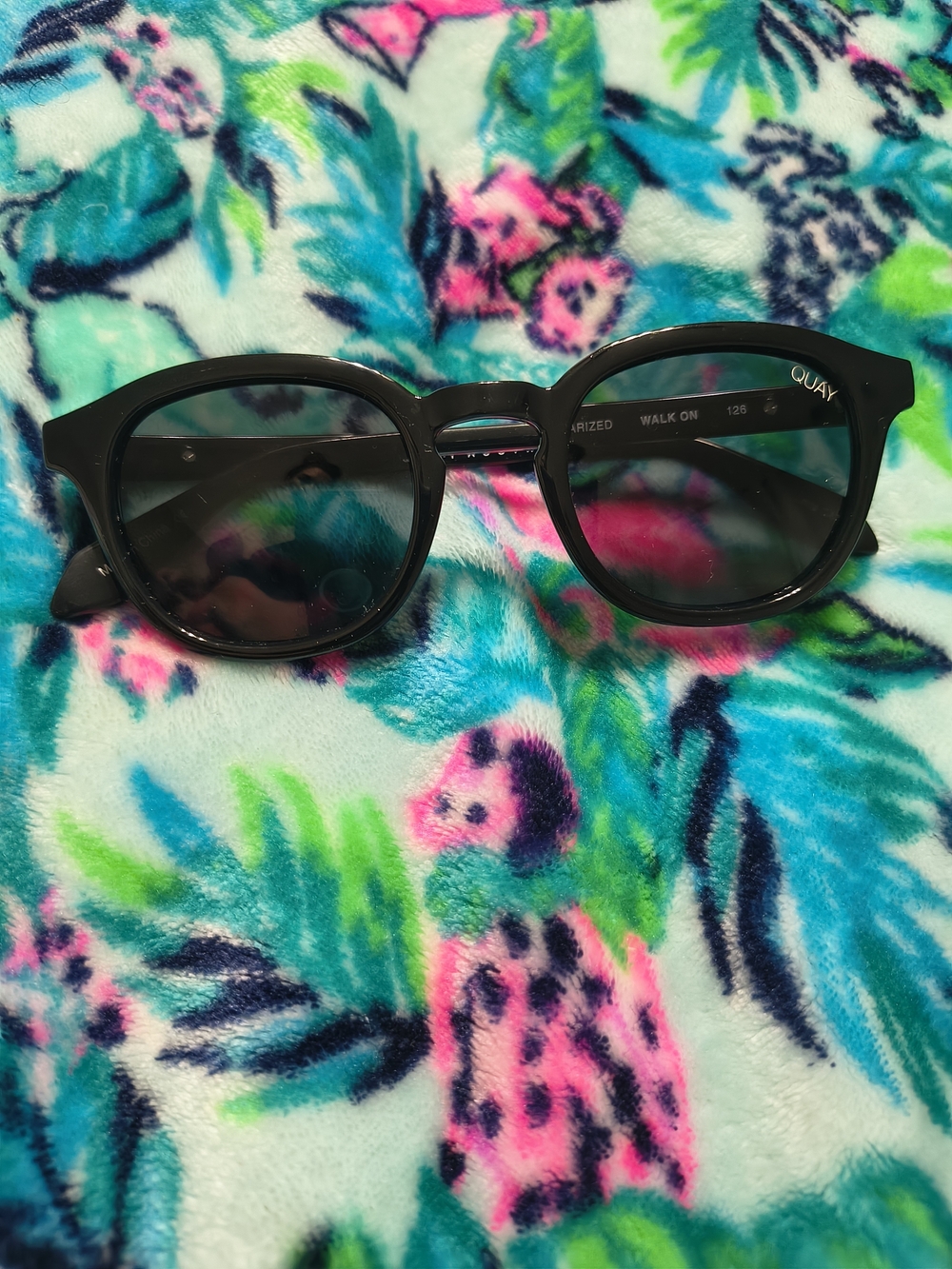 Quay Australia Black Round Polarized Sunglasses